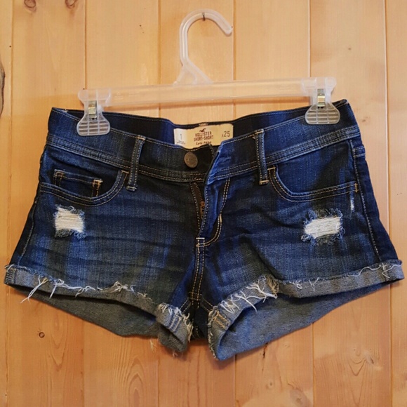 Hollister Pants - Hollister short short low rise size 1 (25 waist)